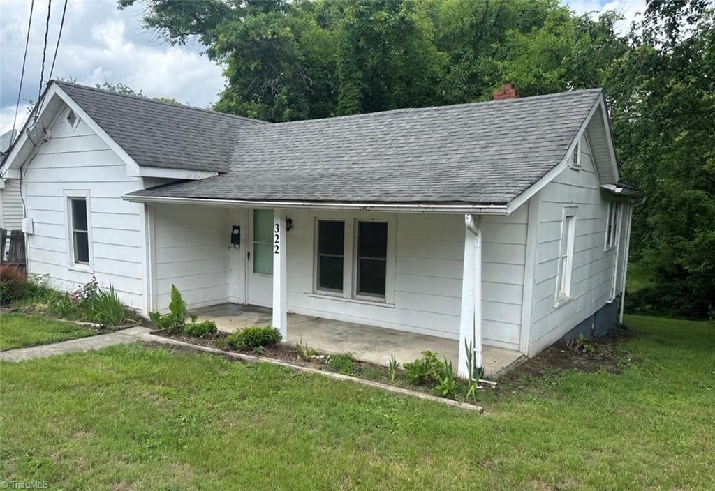322 Hadley Street, Mount Airy, NC 27030 Main Photo