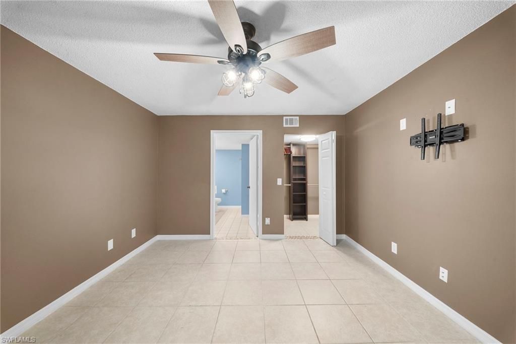 7761 Jewel Ln, Unit 102, Naples, FL 34109 Photo