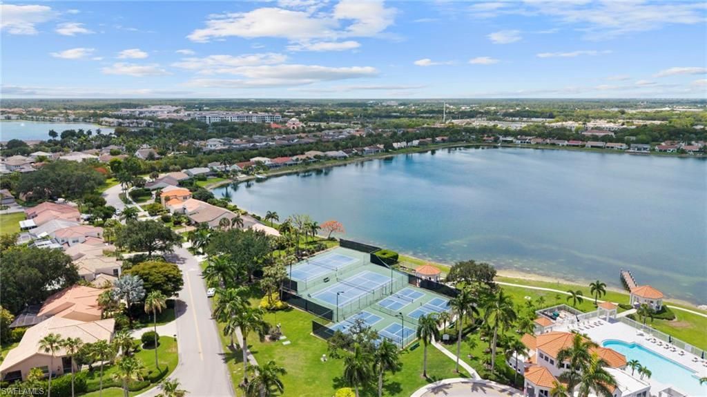 7761 Jewel Ln, Unit 102, Naples, FL 34109 Photo