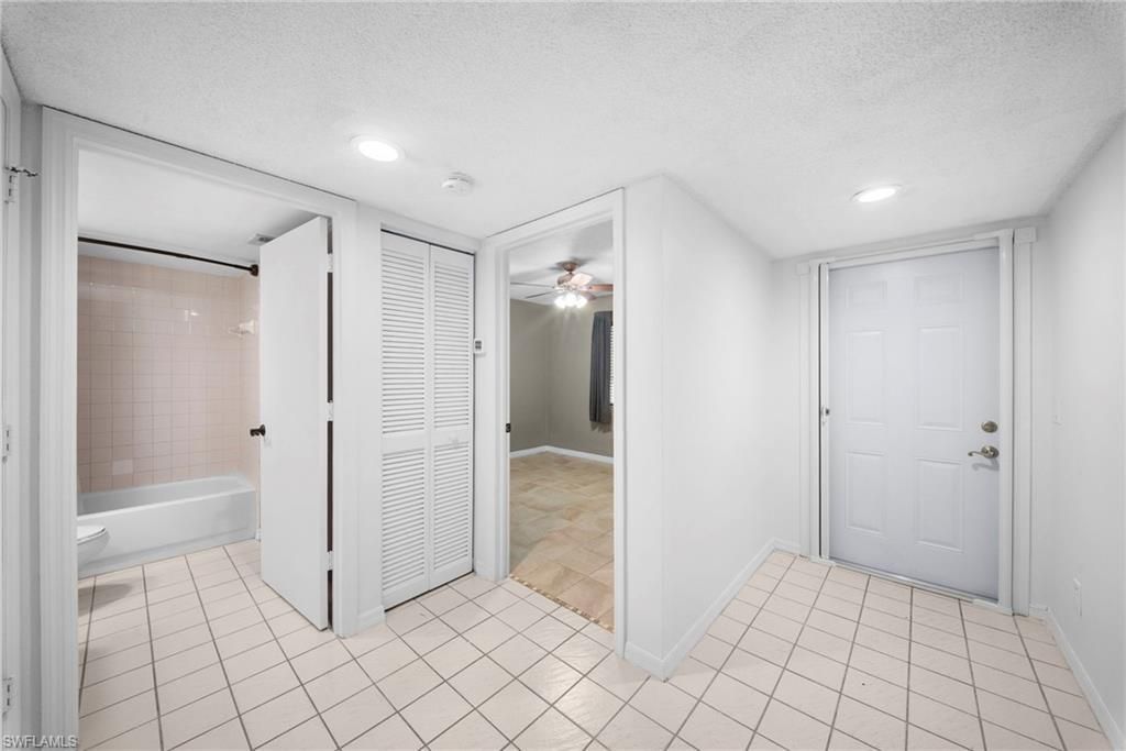 7761 Jewel Ln, Unit 102, Naples, FL 34109 Photo