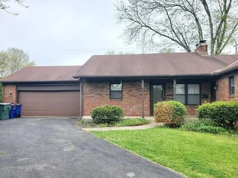 4714-4716 Arthur Court, Columbus, OH 43220 Photo 2