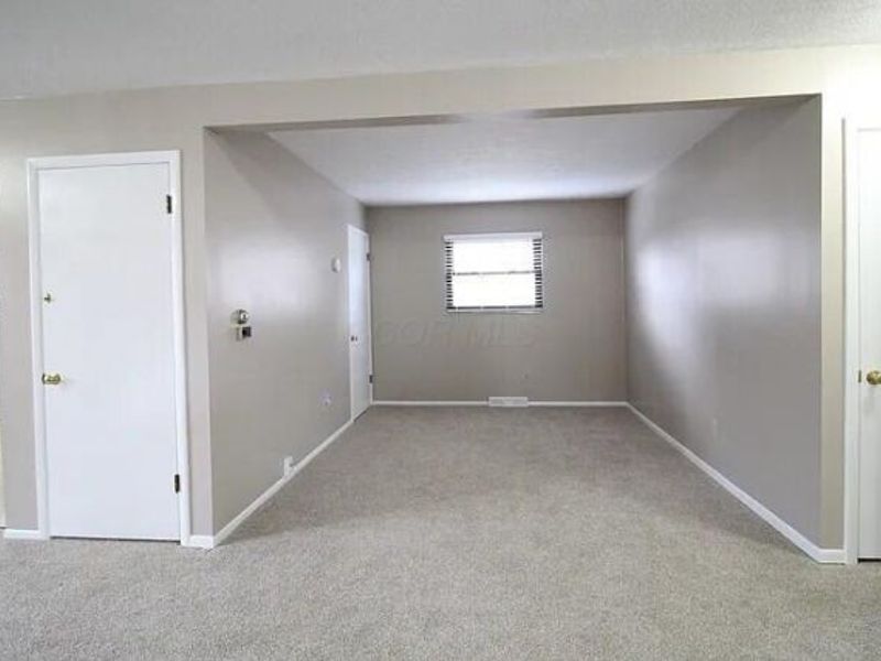 4714-4716 Arthur Court, Columbus, OH 43220 Photo 6