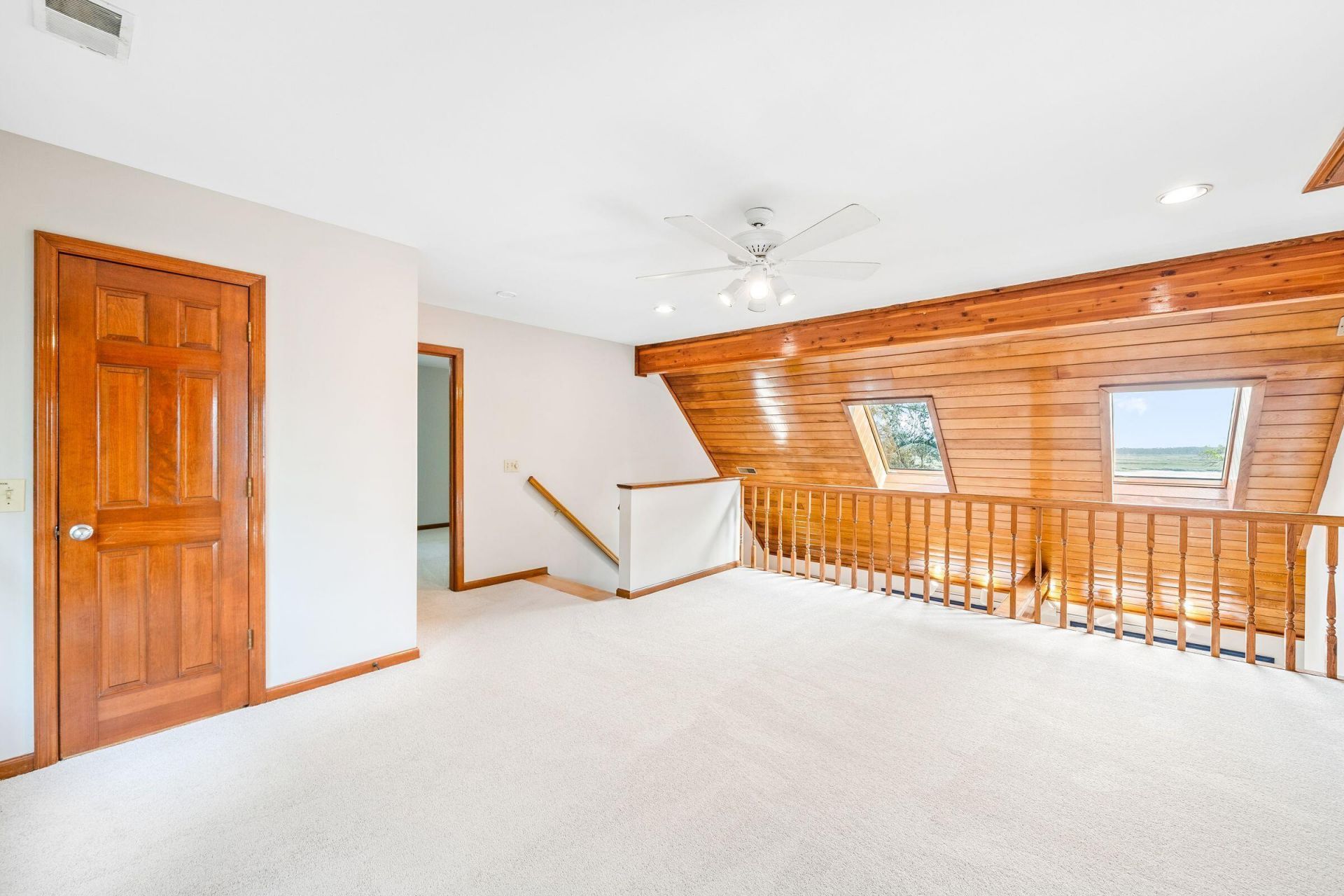 1019 Seacrest Lane Photo 26