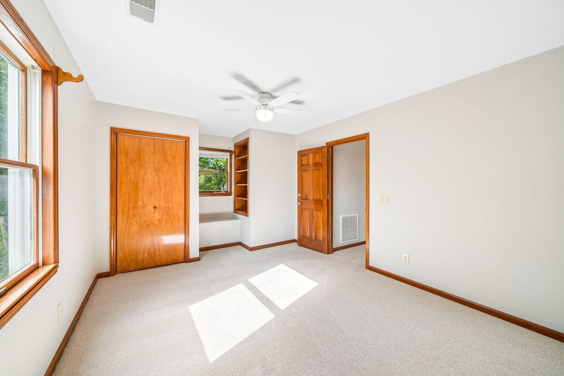 1019 Seacrest Lane Photo 33