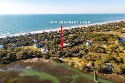 1019 Seacrest Lane photo 4