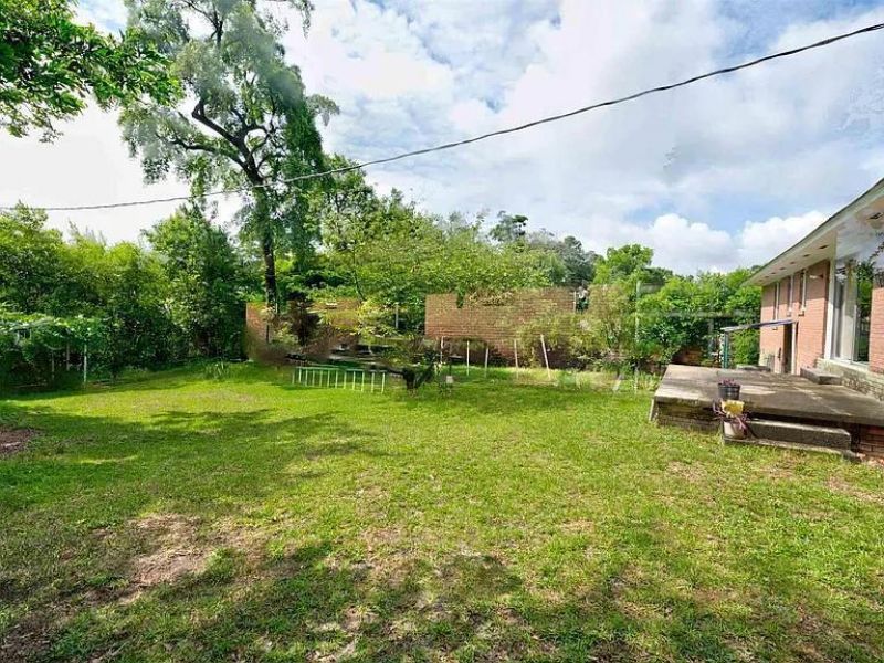 1630 Edgemore Road Photo 12