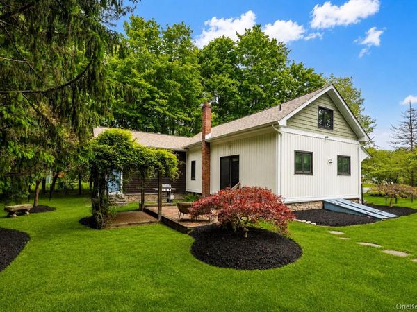 4 Clove Branch Road, Hopewell Junction, NY 12533