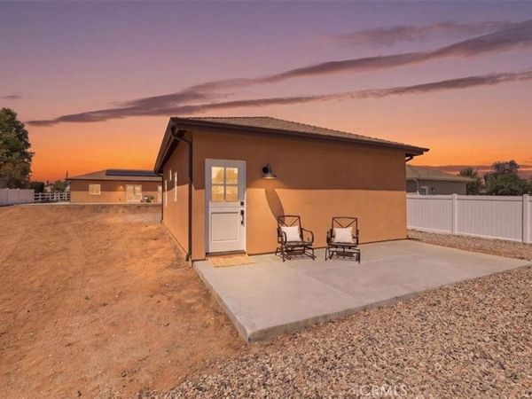 3038 2nd unit A, Norco, CA 92860