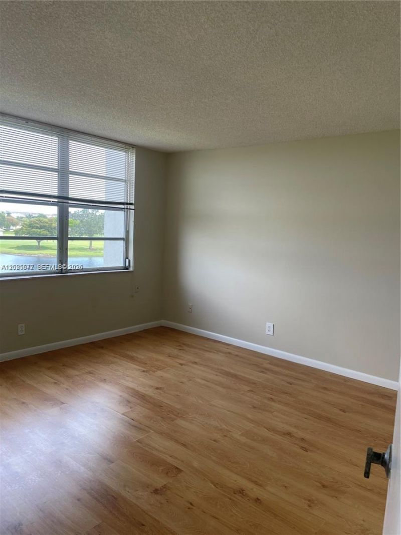 3100 W Rolling Hills Cir , Unit 502, Davie, FL 33328 Photo