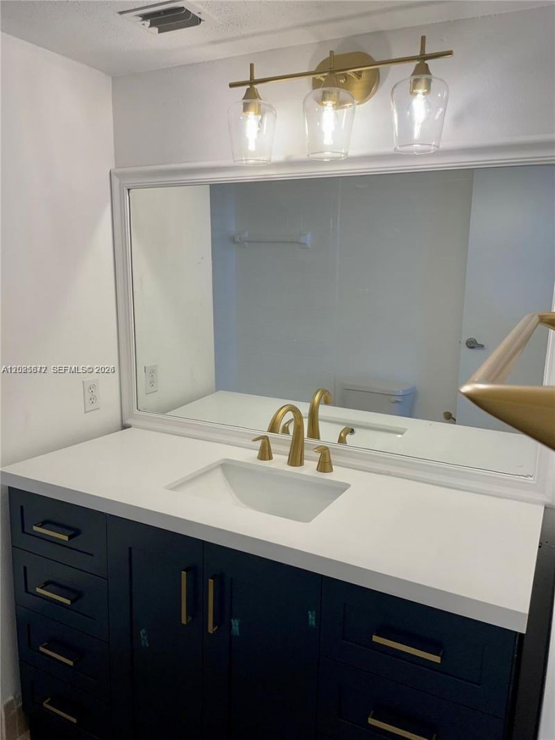 3100 W Rolling Hills Cir , Unit 502, Davie, FL 33328 Photo