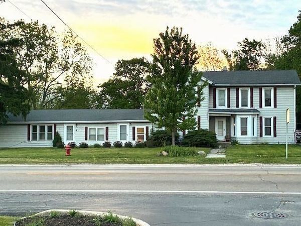 722/724 W Grant Highway, Marengo, IL 60152