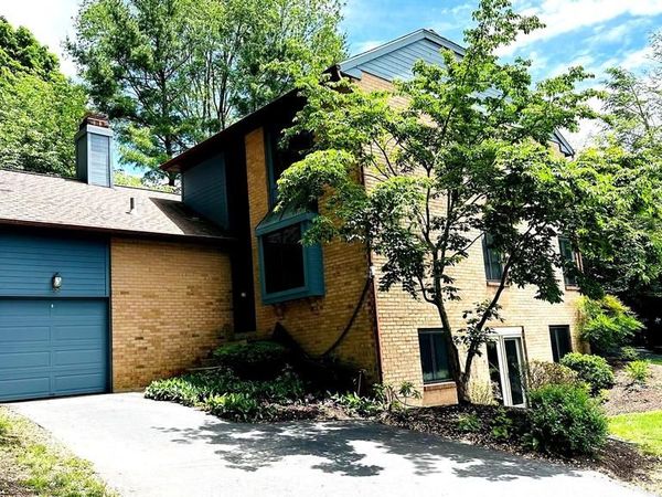 13 PAINTERS LANE, CHESTERBROOK, PA 19087