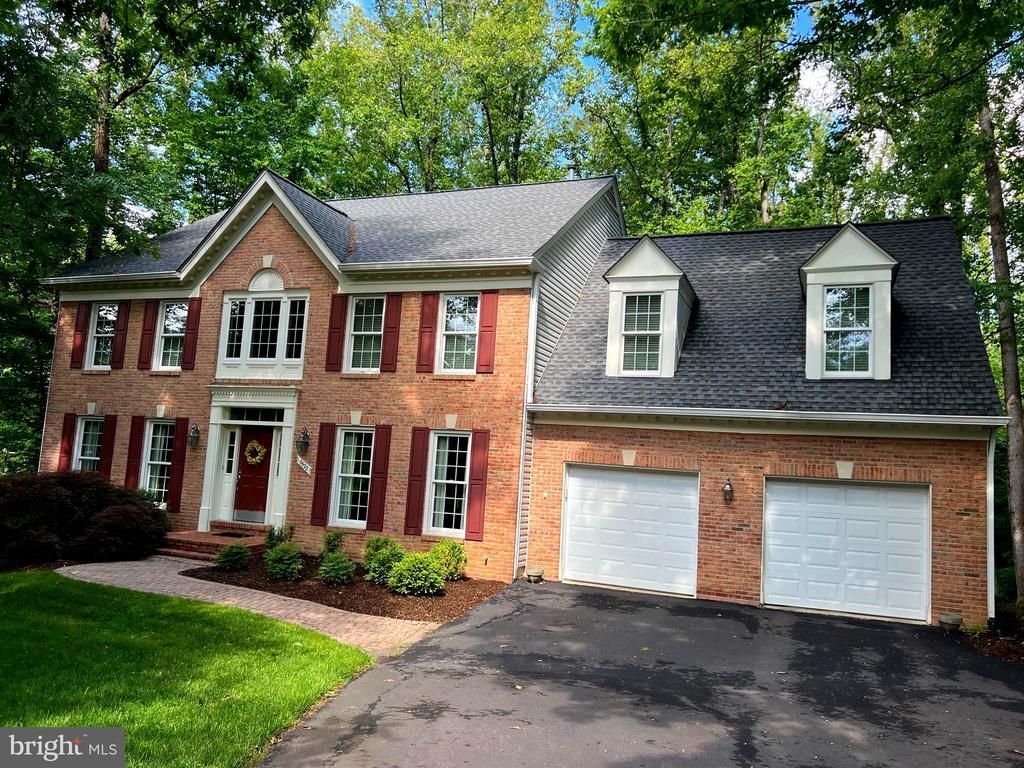 7522 Rambling Ridge Drive, Fairfax Station, VA 22039 Main Photo