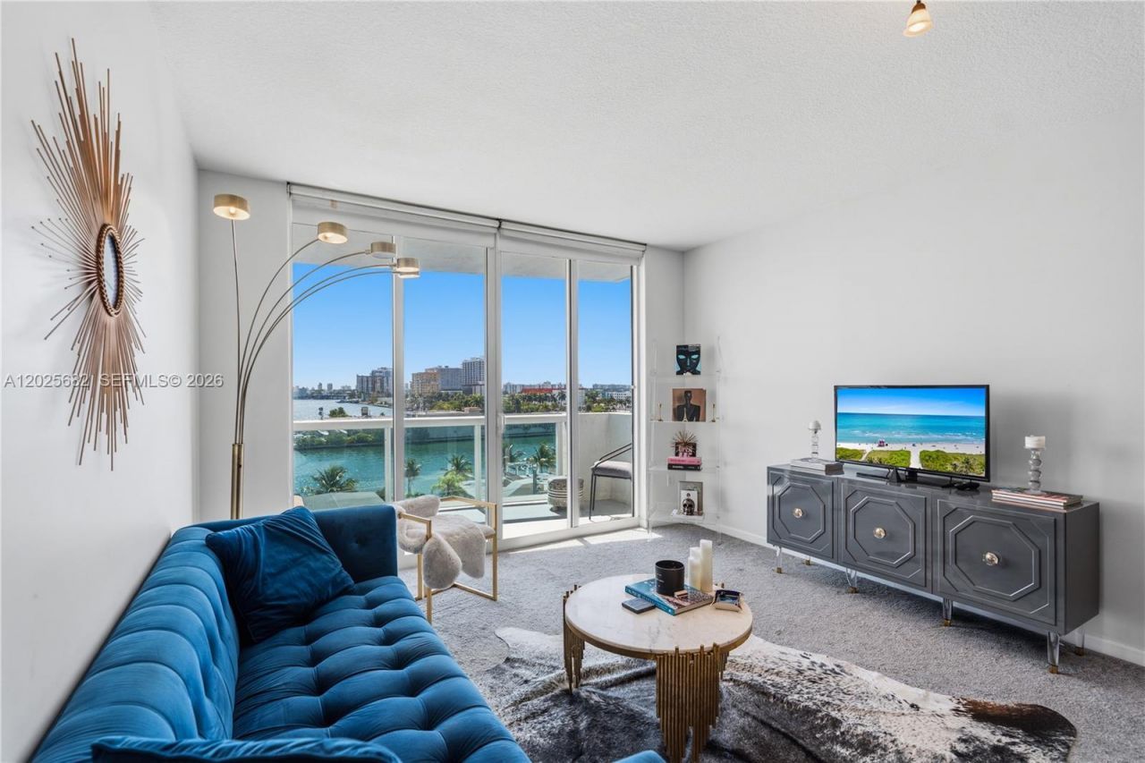 7910 Harbor Island Dr, Unit 704, North Bay Village, FL 33141 Photo