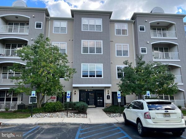 126 MASTERSON COURT, EWING, NJ 08618