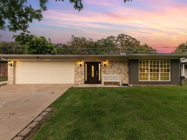 2010 William Brewster Street, Irving, TX 75061