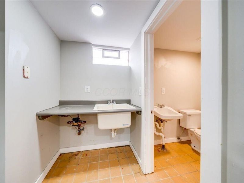659-661 S Champion Avenue, Columbus, OH 43205 Photo 31