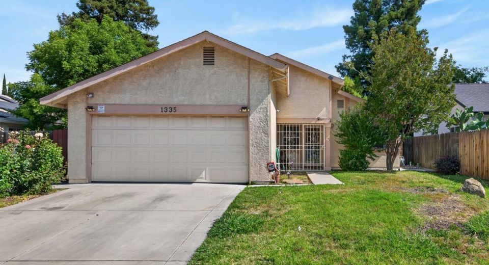 1335 Trail End Way, Sacramento, CA 95834 Photo