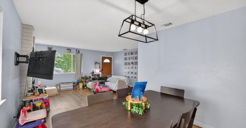 1335 Trail End Way, Sacramento, CA 95834 Photo