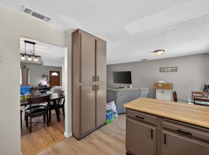 1335 Trail End Way, Sacramento, CA 95834 Photo
