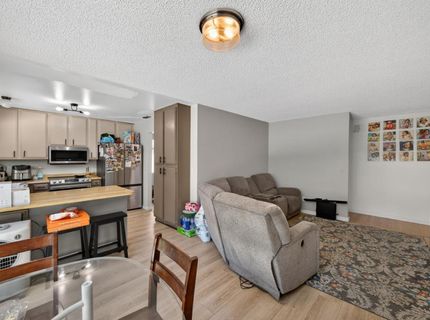 1335 Trail End Way, Sacramento, CA 95834 Photo