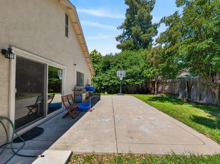 1335 Trail End Way, Sacramento, CA 95834 Photo