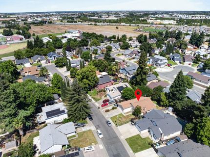1335 Trail End Way, Sacramento, CA 95834 Photo