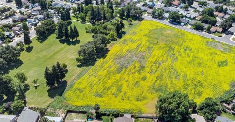 1335 Trail End Way, Sacramento, CA 95834 Photo