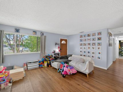 1335 Trail End Way, Sacramento, CA 95834 Photo