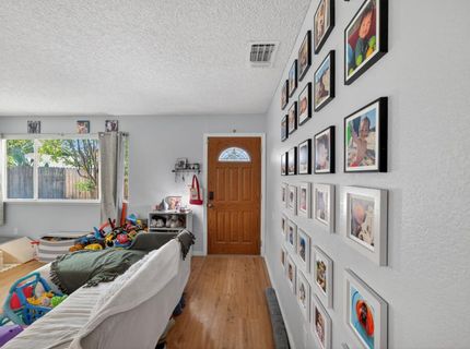 1335 Trail End Way, Sacramento, CA 95834 Photo