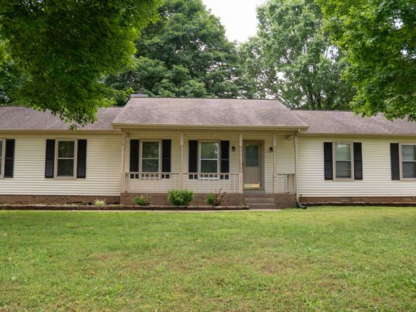 4031 Country Park Ln, Murfreesboro, TN 37128