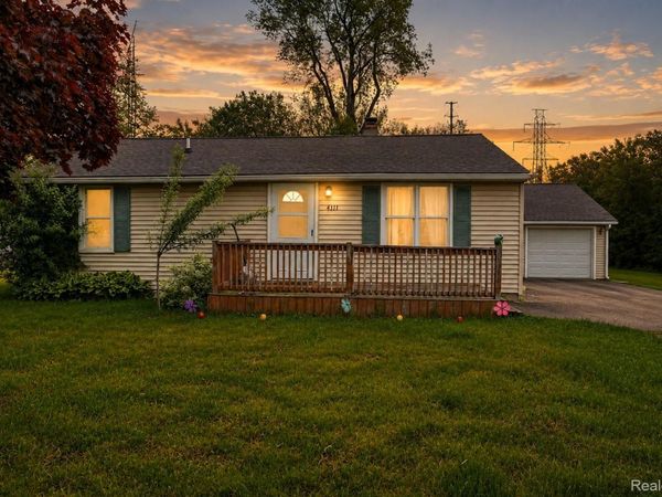 4111 Risedorph Street, Burton, Mi 48509
