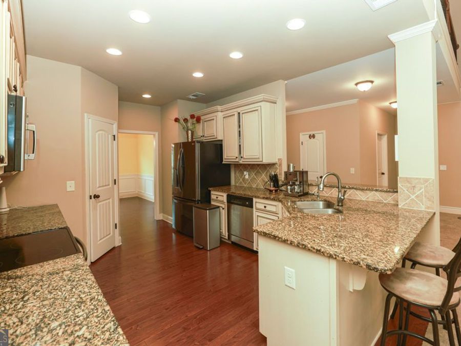 Property Image 16