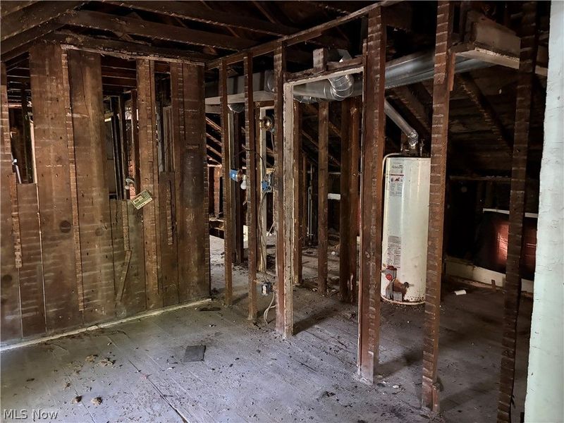 1960 W 48 Street, Cleveland, OH 44102 Photo 8