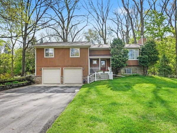442 W Delhi Road, Ann Arbor, MI 48103