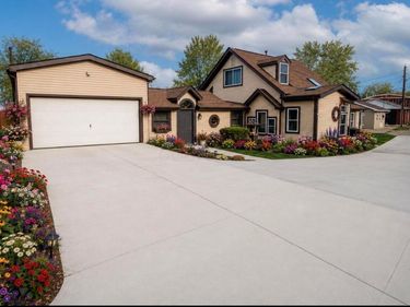 191 S Mechanic Street, Plain City, OH 43064