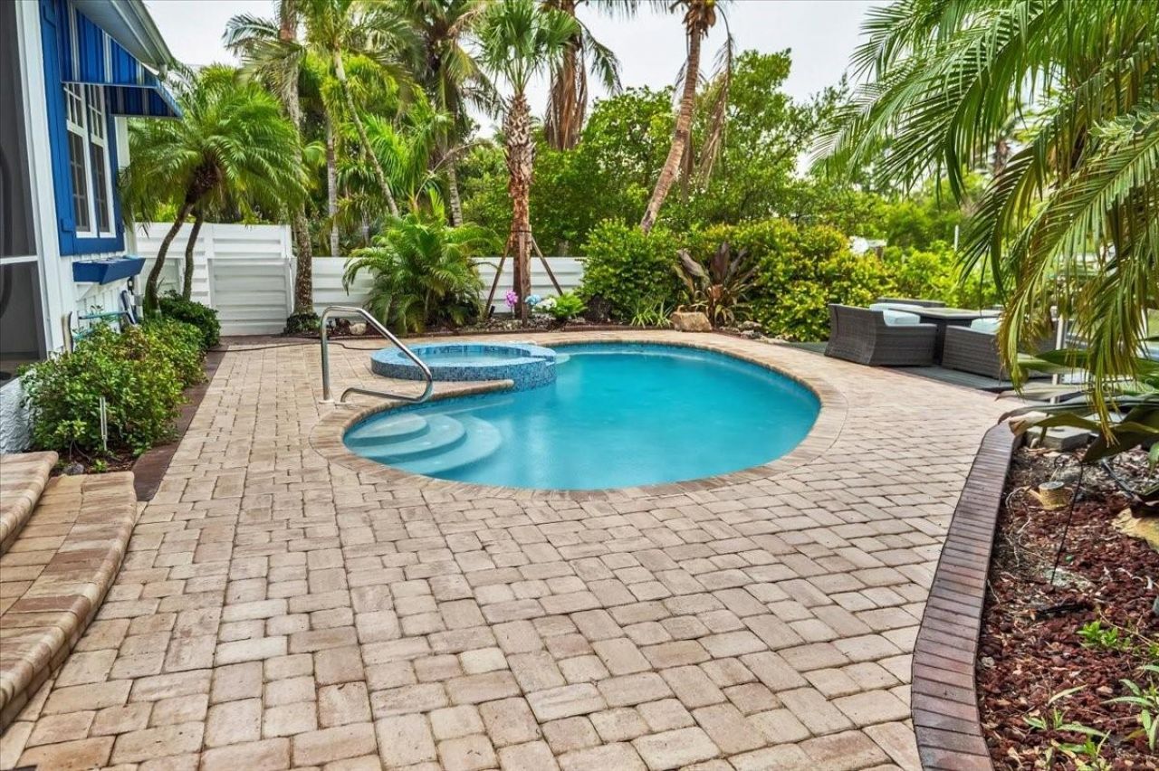 115 Edmondson Avenue, Sarasota, FL 34242 Photo