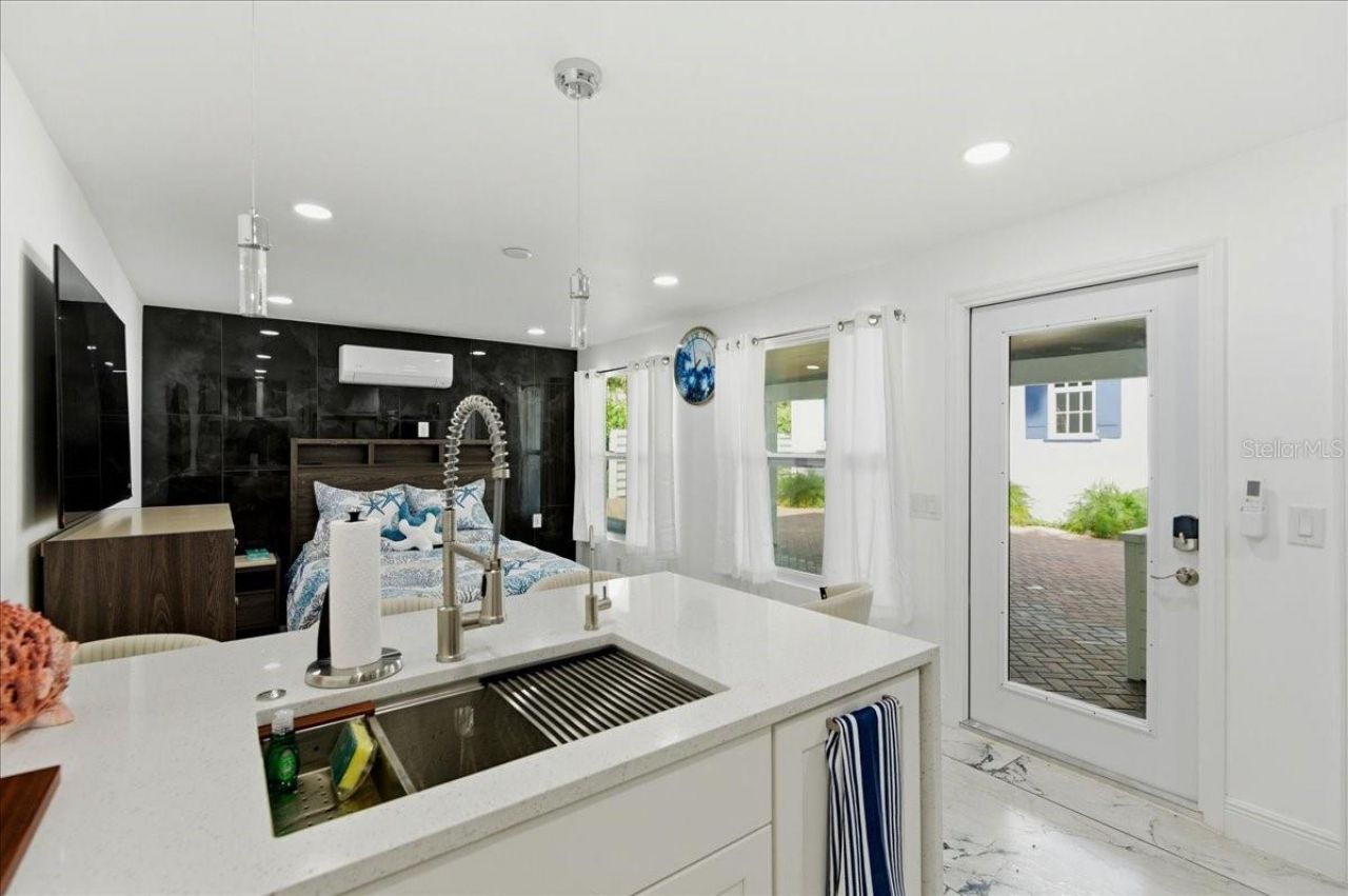 115 Edmondson Avenue, Sarasota, FL 34242 Photo