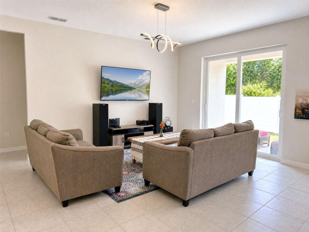 1622 Way Of Peace Lane , Mascotte, FL 34753 Photo