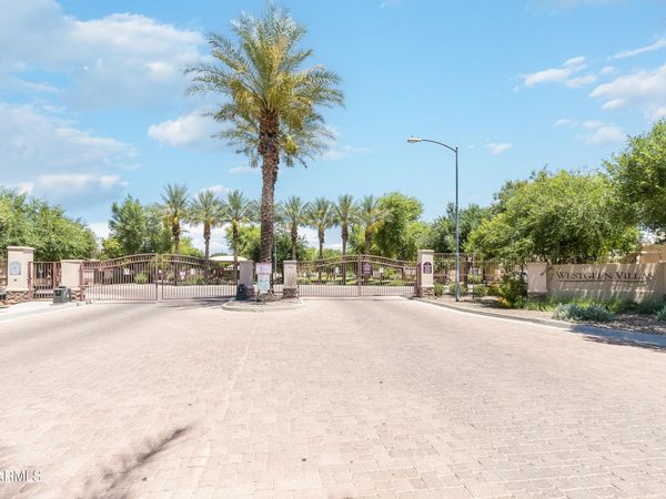7264 W CACTUS WREN Drive, Glendale, AZ 85303