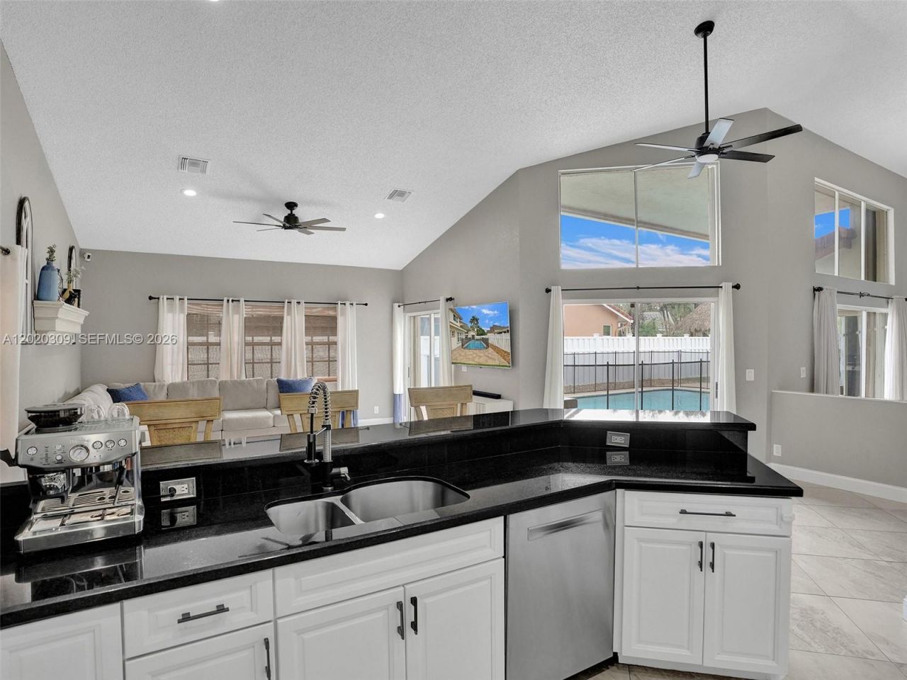 4077 NW 83rd Ln , Coral Springs, FL 33065 Photo