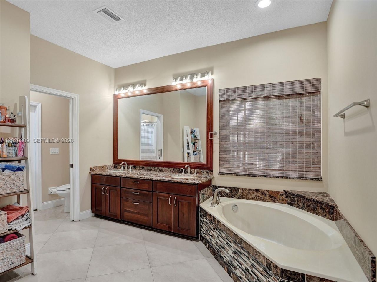 4077 NW 83rd Ln , Coral Springs, FL 33065 Photo