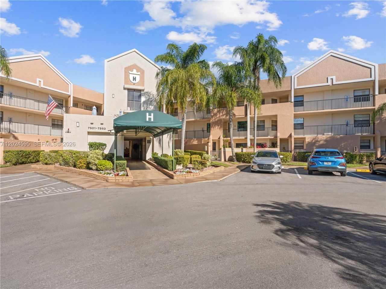 7547 Fairfax Dr , Unit 210, Tamarac, FL 33321 Photo