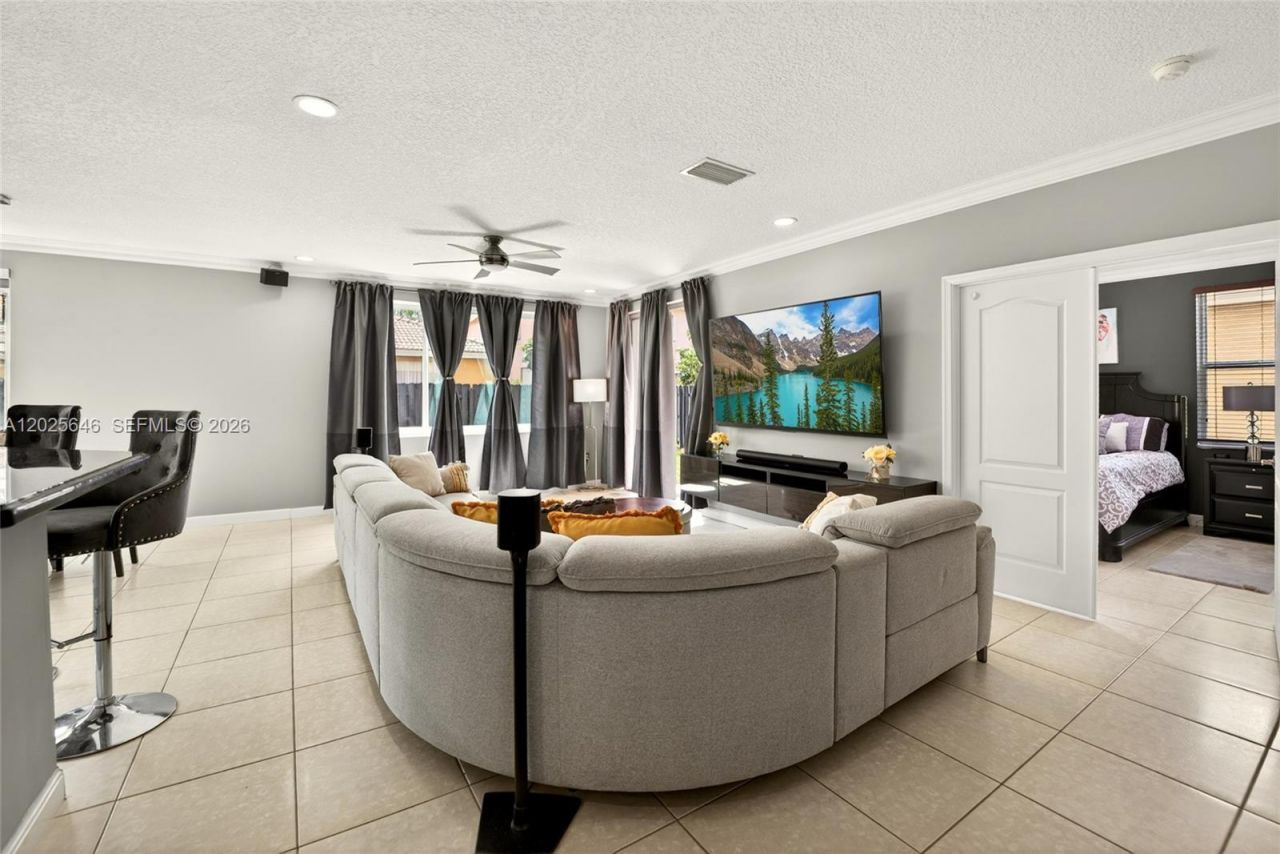 2248 SW 125th Ave, Miramar, FL 33027 Photo