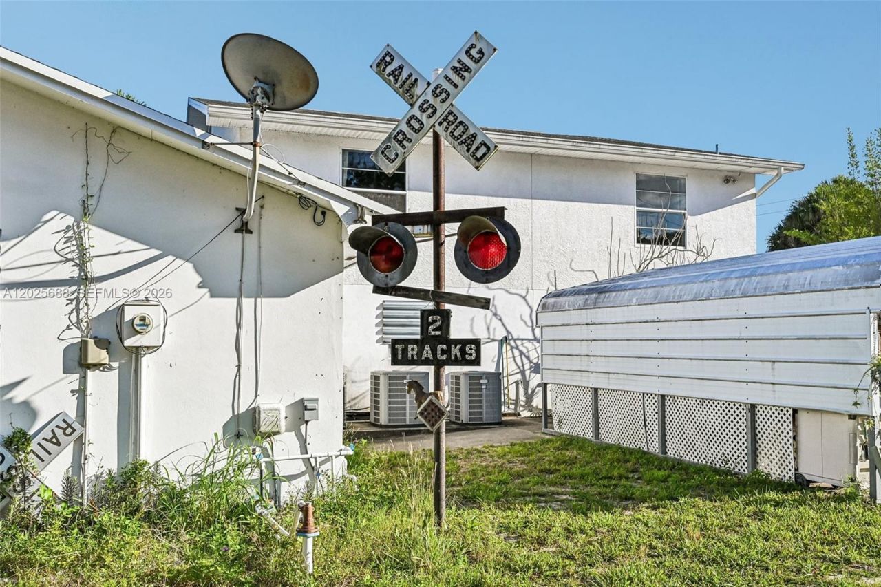 7803 S Indian River, Fort Pierce, FL 34982 Photo