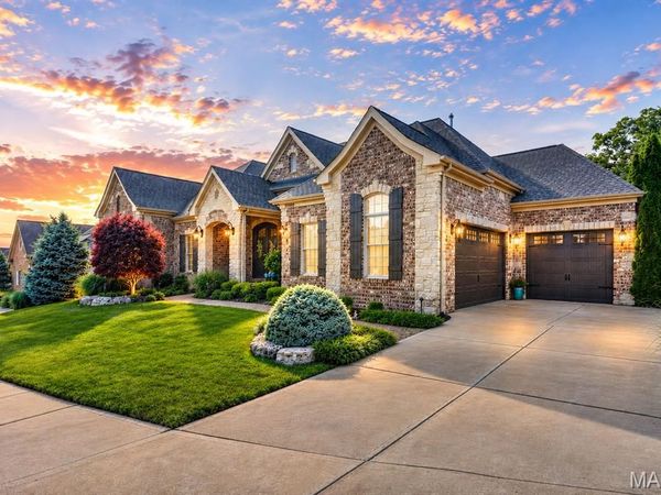 16609 Kolbie Manors Court, Wildwood, MO 63040