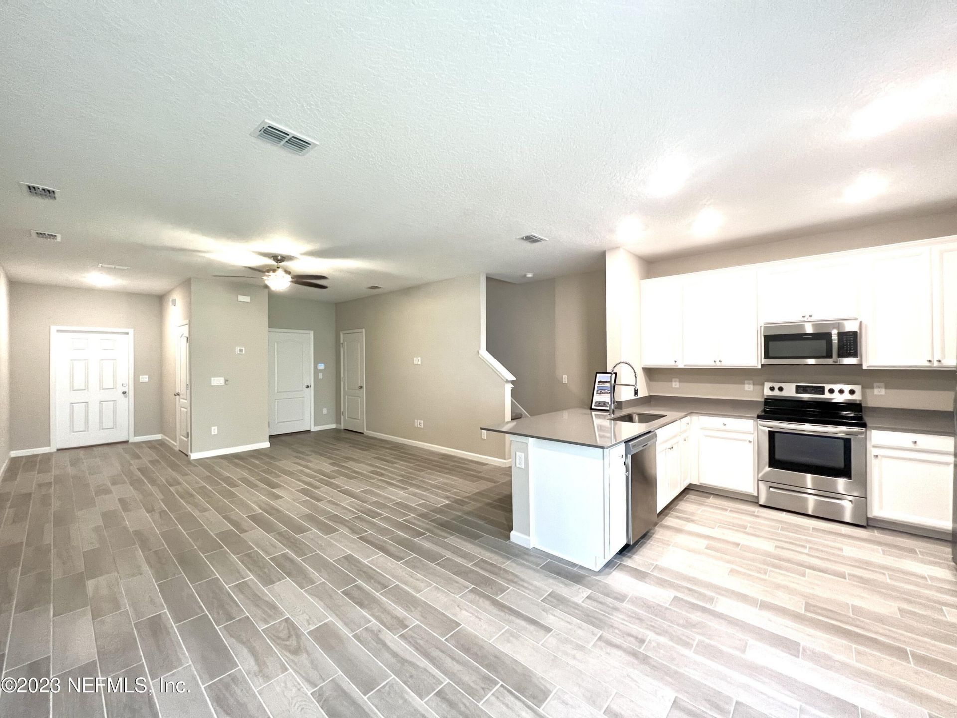 1107 Beach Dune Drive, Jacksonville, FL 32233 Photo
