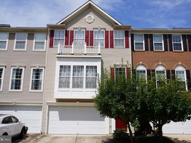 8275 SHANNONS LANDING WAY, LORTON, VA 22079
