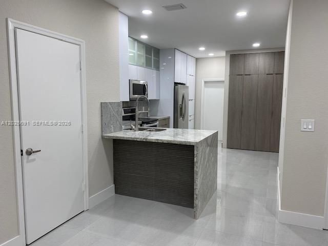 2112 Hacienda Ter , Unit 2112, Weston, FL 33327 Photo