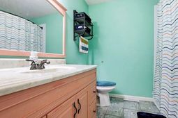 108 Poplar Lane photo 4
